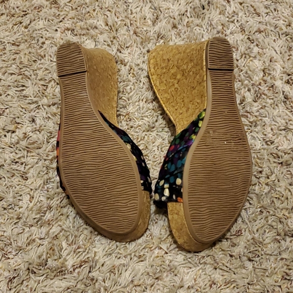 Wedges - Picture 2 of 2